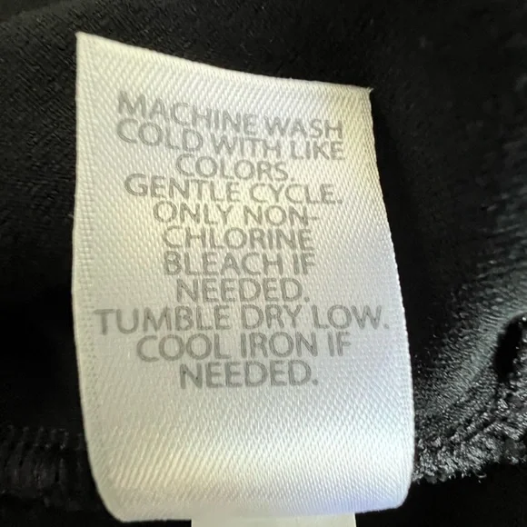 EUC J Jill Wearever Collection Wrap Style Maxi Dress; Black Havana Floral - Picture 6 of 8